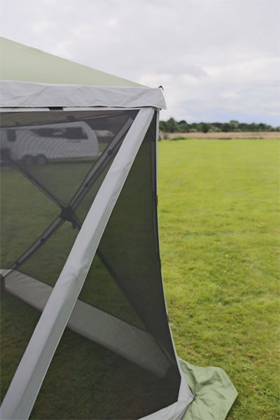 Quest Instant Spring Up Screen House 4 including 1 pair of side walls
