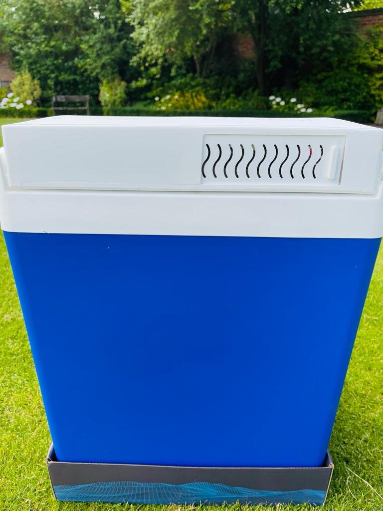 Zorn 12V Z32 30 litre Electric Cool box